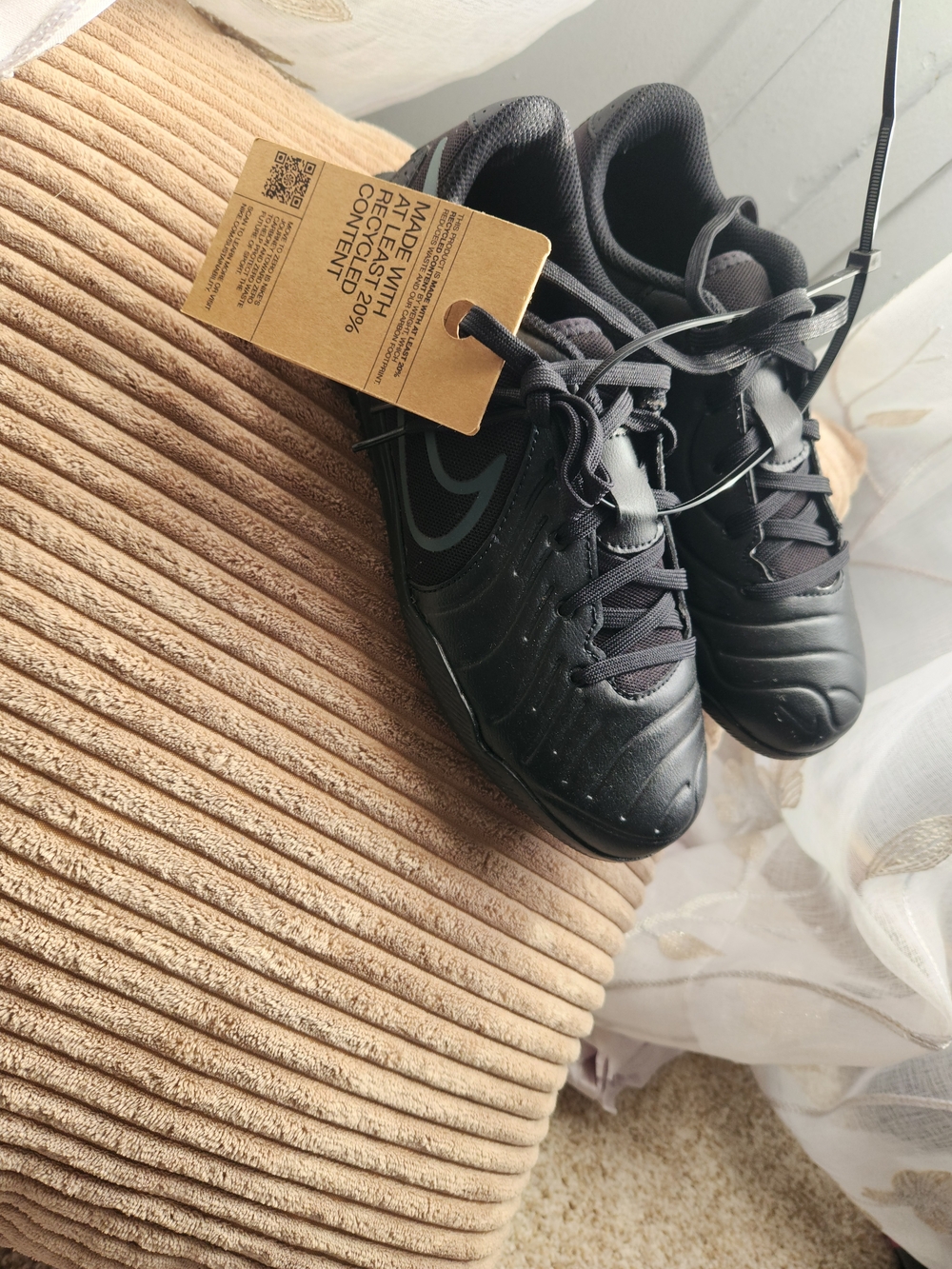 Nike Tiempo Legend 10 Kids Size 4